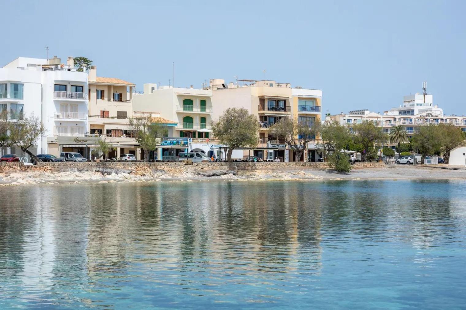 Apartamento Voramar Mhm Cala Bona Cala Bona  Exteriör bild